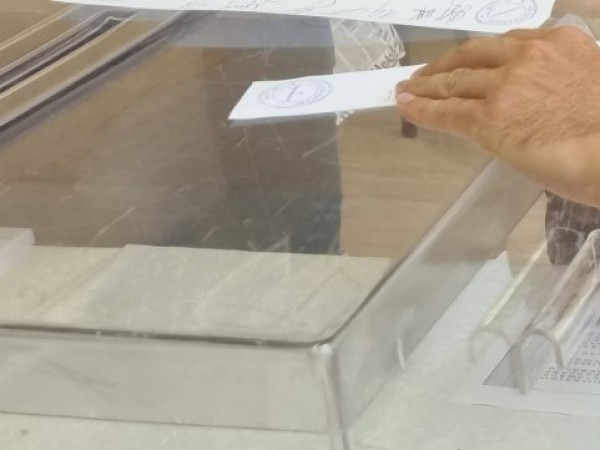 Нормално протича гласуването в Република Северна Македония, в град Струмица,