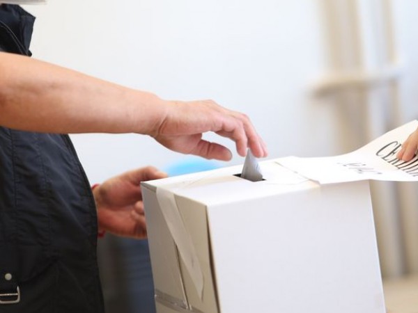 Изборният процес в една от секциите в Априлци е започнал