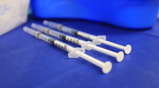 Германската компания BioNTech може да разработи ваксина срещу нови варианти