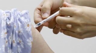 След въвеждането на условно задължителна ваксинация в редица региони на