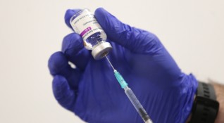 Разработчиците на руската ваксина срещу коронавирус Спутник V обявиха във