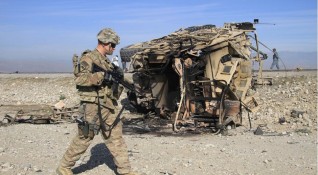 Съединените щати ще евакуират афганистански преводачи подпомагали ръководените от САЩ