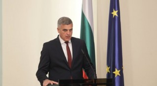 България има нужда от стабилно правителство от управление което дава