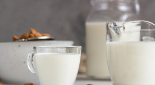 Все повече хора се обръщат към алтернативните видове мляко заради