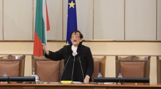 Няма никакъв проблем жена да е следващият министър председател на България