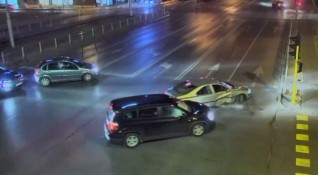 Столичната полиция публикува стряскащо видео с кадри от катастрофи на