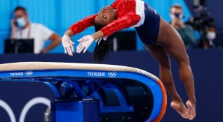 Четирикратната олимпийска шампионка в спортната гимнастика Симон Байлс която е