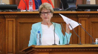 Служебният министър на регионалното развитие Виолета Комитова настоя за актуализация