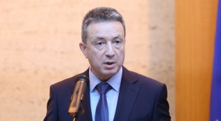 Правосъдният министър Янаки Стоилов се надява с новото управление да