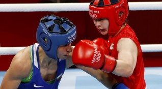 Стойка Кръстева ще боксира за олимпийската титла в Токио след