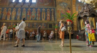 Православната църква отбелязва Преображение Господне Празникът е установен още в