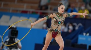 Българските гимнастички Боряна Калейн и Катрин Тасева остават на позиция