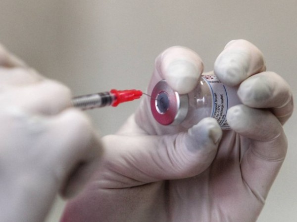В България се е ускорил темпът на ваксинация срещу COVID-19