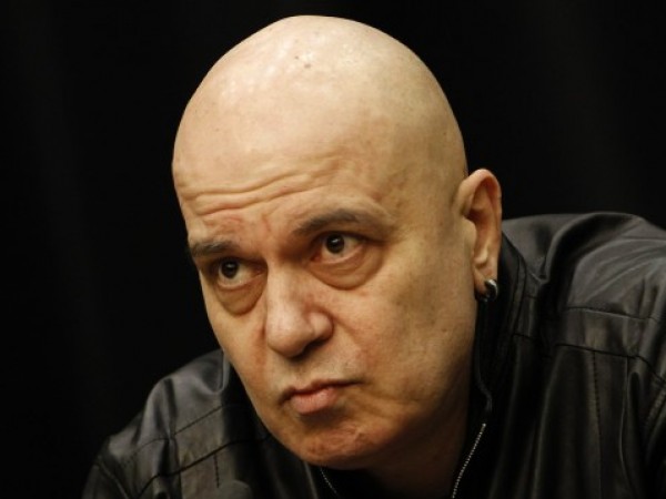 Лидерът на ИТН Слави Трифонов призова партиите на протеста да