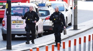 Трагичен инцидент в британския град Плимут завърши с шест смъртни