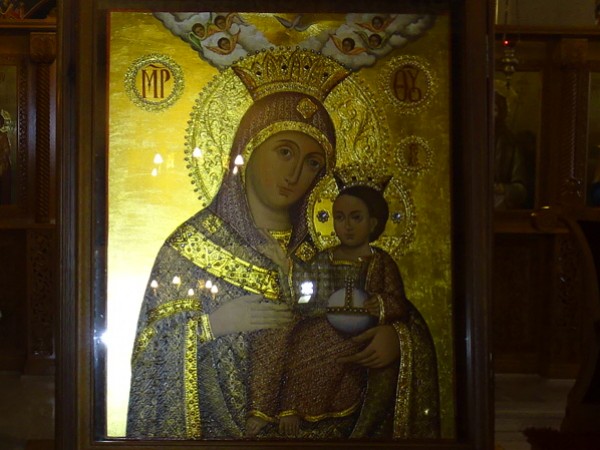 Българската православна църква чества днес Успение на Пресвета Богородица (Успение