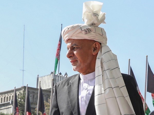 Афганистанският президент Ашраф Гани потвърди, че е напуснал страната си