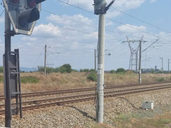 Още един инцидент с влак на БДЖ в страната. Повече