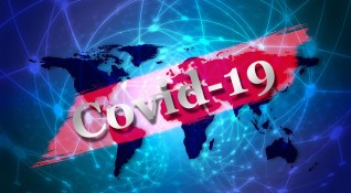 Броят на смъртните случаи причинени от заразяване с коронавирус в