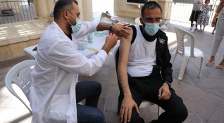 Израел разшири програмата си за поставяне на подсилваща доза ваксина