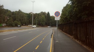 За опасна велоалея в София алармират граждани Според сигнала велосипедистите