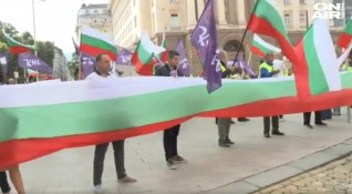 Нов протест на работниците от Автомагистрали Черно море Те
