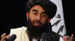 Членът на политическото крило на движение Талибан молла Абдул Хак