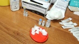 Все повече българи предпочитат да се ваксинират с еднодозовата ваксина