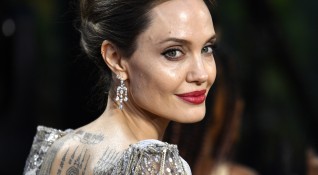 Анджелина Джоли твърди че се е страхувала за сигурността на
