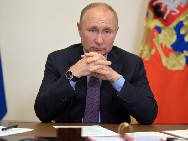Президентът на Русия Владимир Путин, принуден да се самоизолира заради