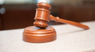 Районният съд в Дупница осъди 58 годишен мъж на 2 години