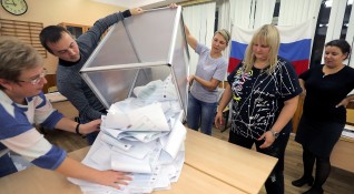 Управляващата партия Единна Русия печели 38 57 процента от гласовете