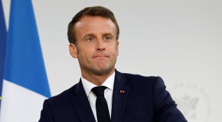 Френският президент Еманюел Макрон ще върне следващата седмица френския посланик