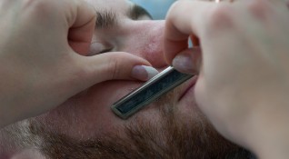 Местни представители на талибаните издадоха забрана за бръсненото на брадите