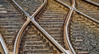 Влак удари и уби 30 годишен мъж преди гарата в Димитровград