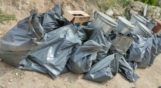 Доброволчески акции по почистване се осъществиха в 4 български града