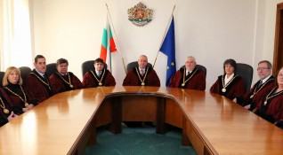 Конституционният съд се произнесе по решението на Народното събрание от
