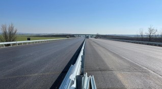 Авария затвори магистрала Тракия в посока София при км 118 Това