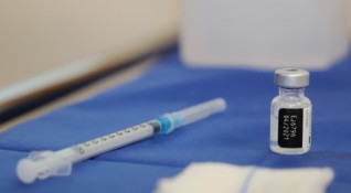 Може ли удължаването на срока на ваксините срещу COVID 19 да