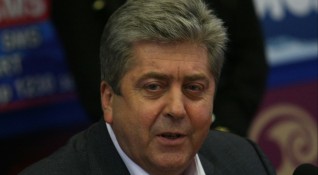 През 2009 и 2010 година премиерът Бойко Борисов призоваваше многократно