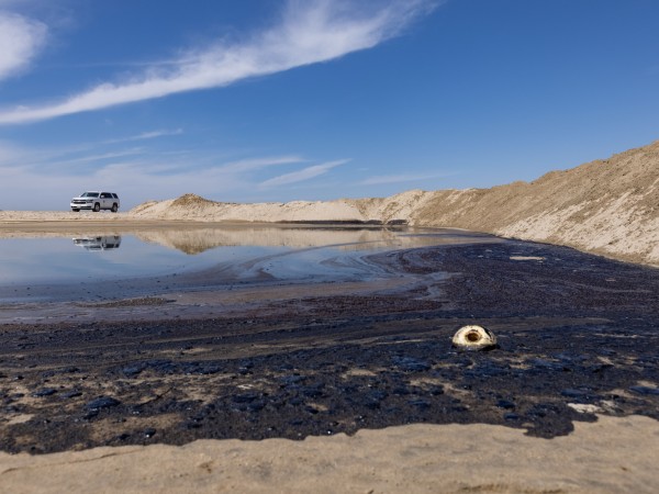 Нефтен разлив край бреговете на Южна Калифорния заплашва да се