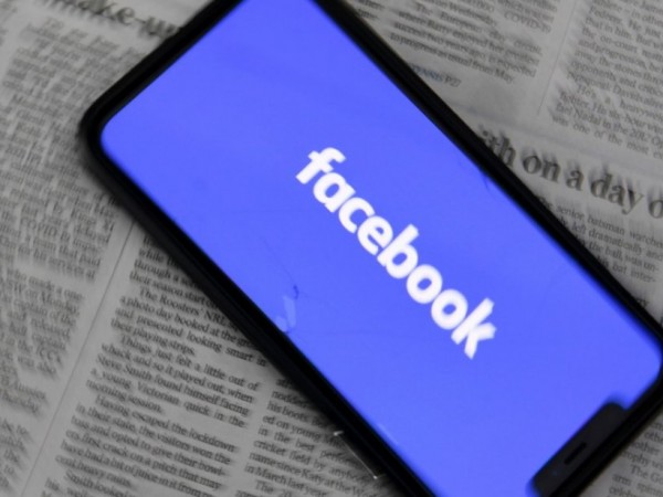 Сривът на Facebook може да се разглежда като сериозна координирана