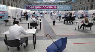 Русия ще тества ваксината си Спутник V под формата на