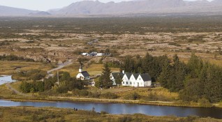 Исландия планира през ноември да премахне всички действащи ограничения срещу