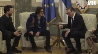 Холивудската звезда Джони Деп се срещна със сръбския президент Александър