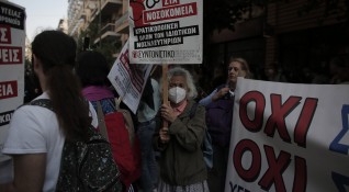 Гърция засилва проверките за спазването на ограничителните мерки налагани с