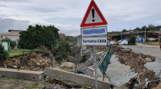 Лошото време в Италия взе две жертви на остров Сицилия