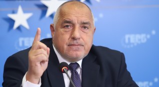 Размяната на реплики между президентът Румен Радев бившият премиер Бойко
