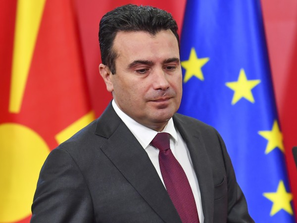 Премиерът на Република Северна Македония Зоран Заев подаде оставка като