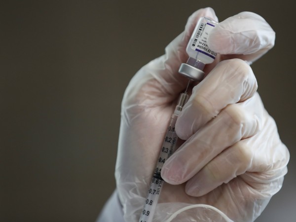 Франция е ваксинирала напълно срещу коронавирус три четвърти от населението
